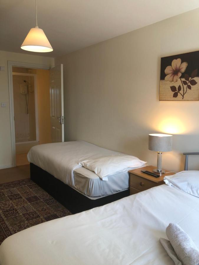 Wallace Hide Out Glasgow Extérieur photo